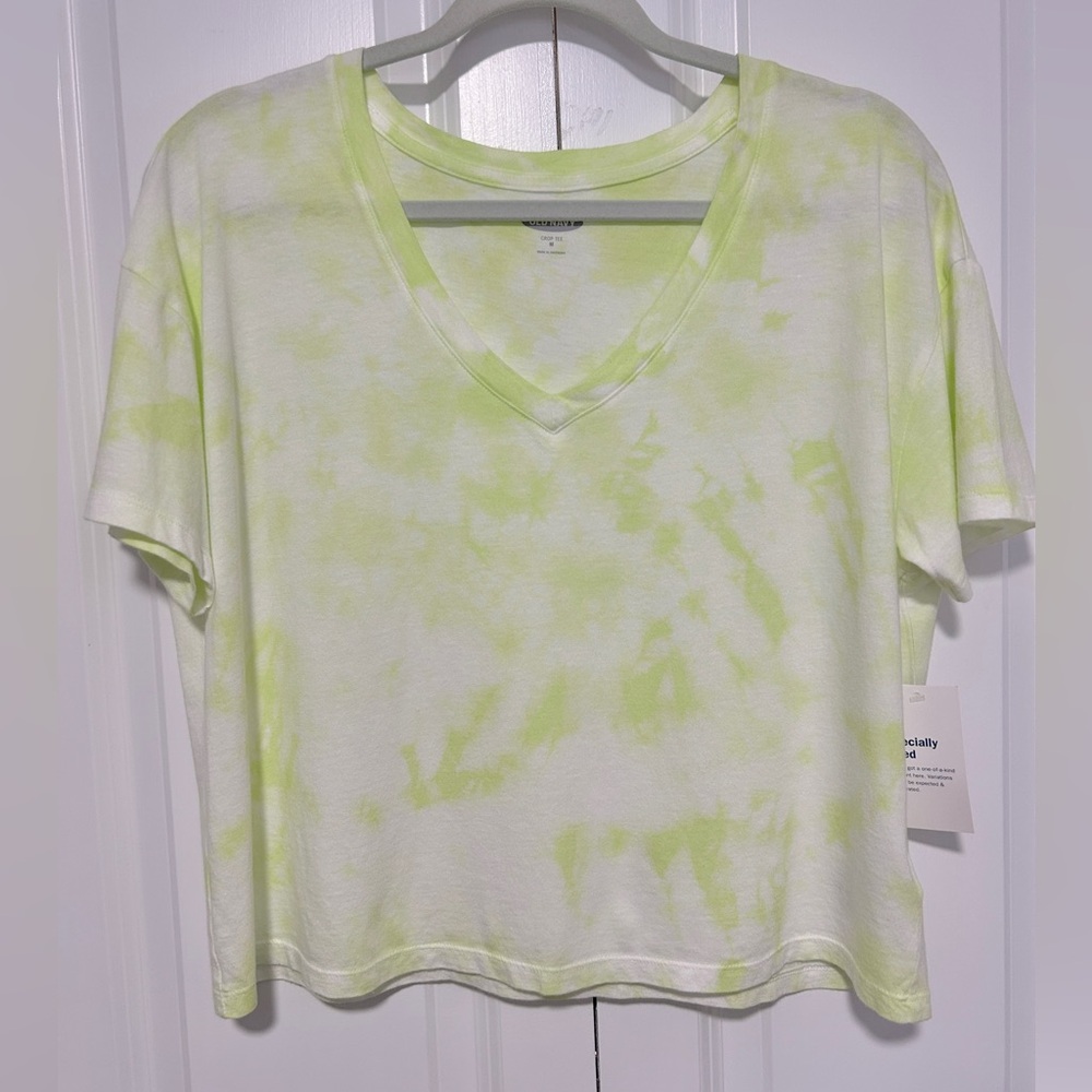 NWT Old Navy Tie Dye Crop V Neck Tee